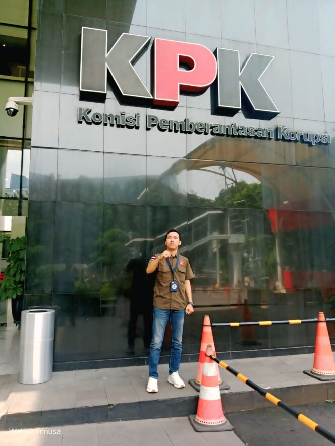 
					LSM Trinusa Akan Gelar Unjuk Rasa Tuntut Percepatan Penanganan Dugaan Pemalsuan Identitas Pejabat Pendidikan Bandarlampung